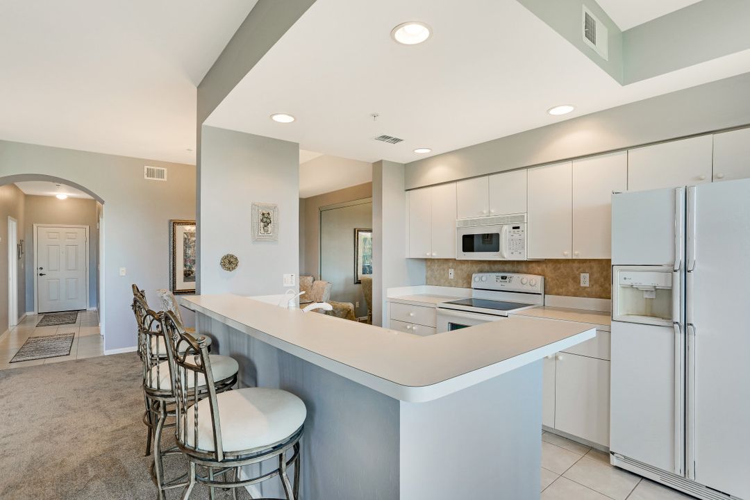 9450 Highland Woods Blvd #6406, Bonita Springs, FL 34135