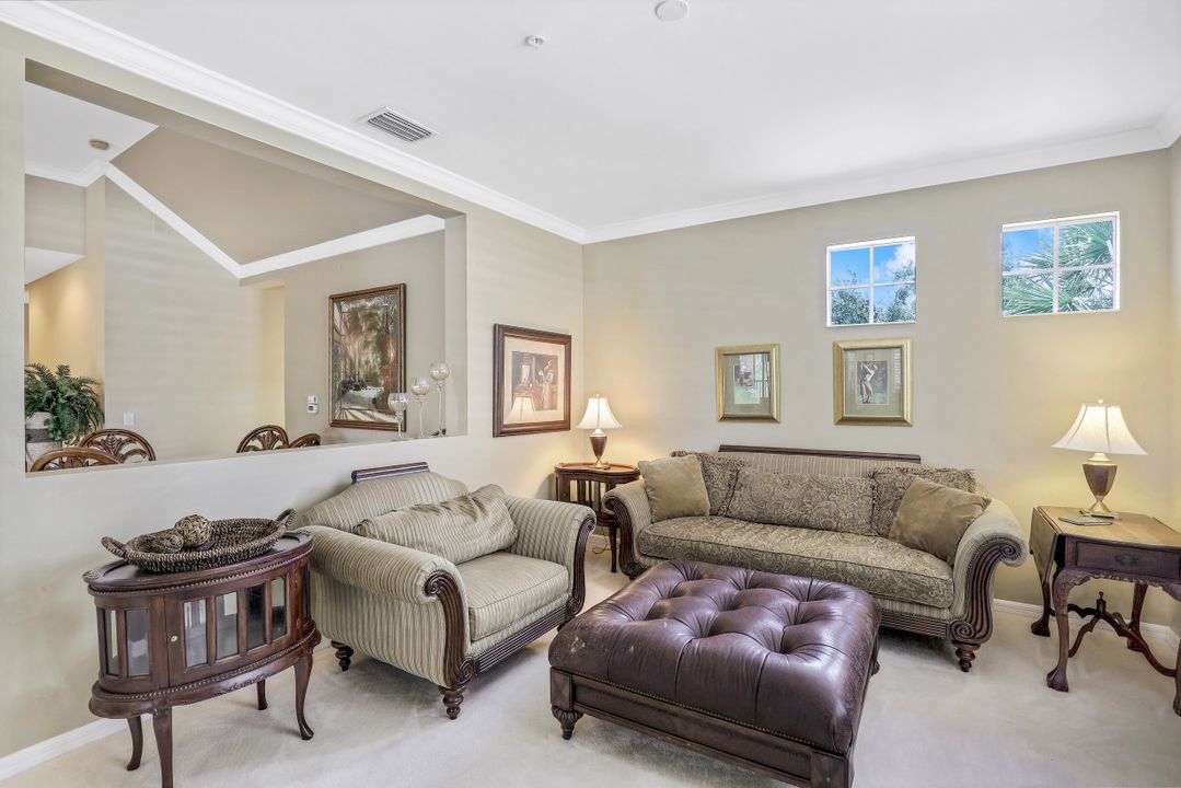 7060 Bay Woods Lake Ct #201, Fort Myers, FL 33908