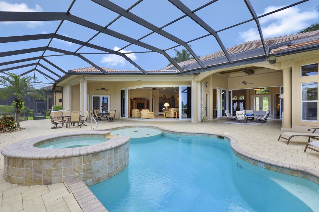 1761 Supreme Ct, Naples, FL 34110