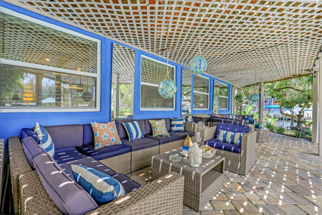 3544 Ruby Ave, Saint James City, FL 33956