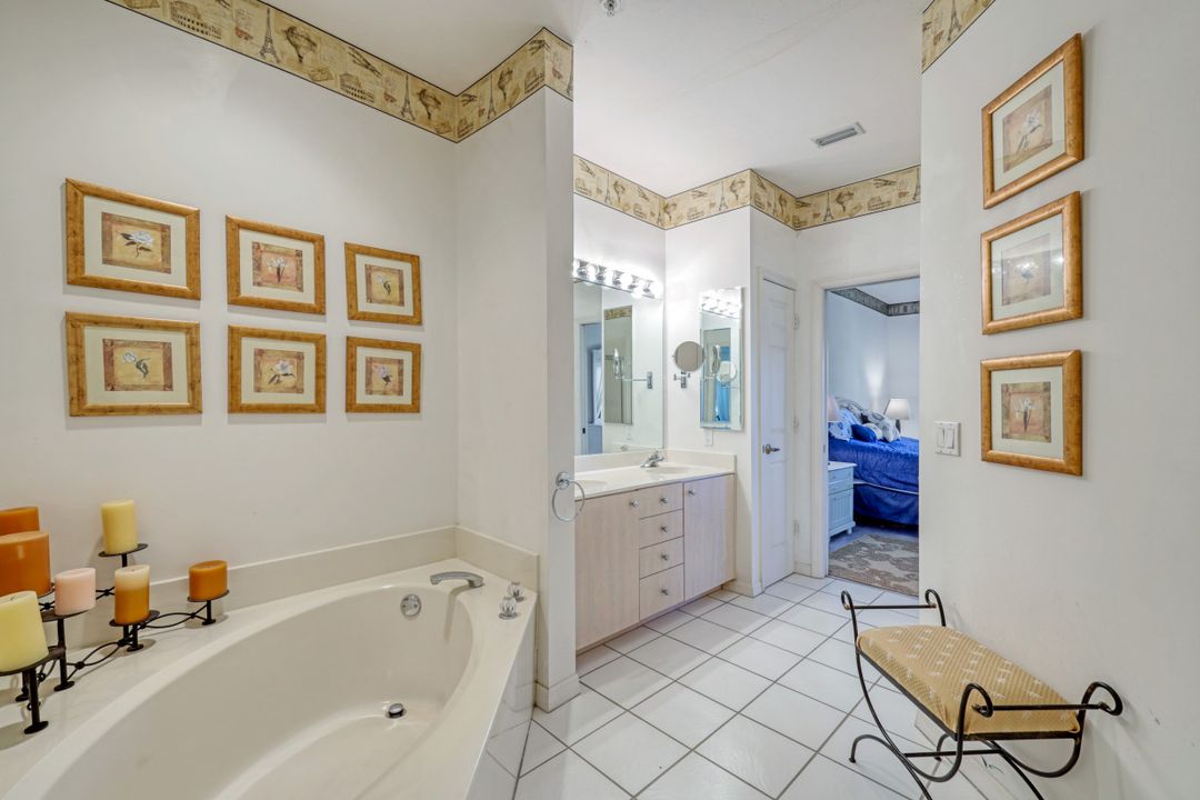12625 Fox Ridge Dr  #1203, Bonita Springs, FL 34135