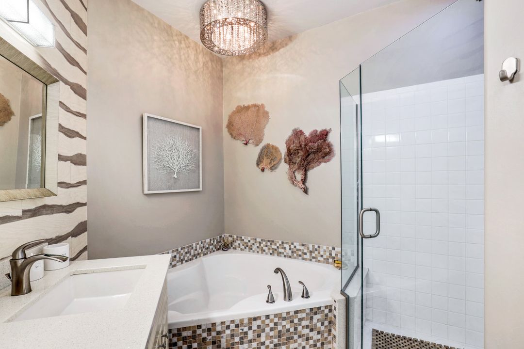 2180 Arielle Dr #804, Naples, FL 34109