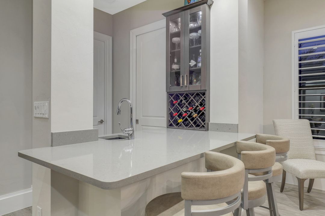 16358 Corsica Way #201, Naples, FL 34110