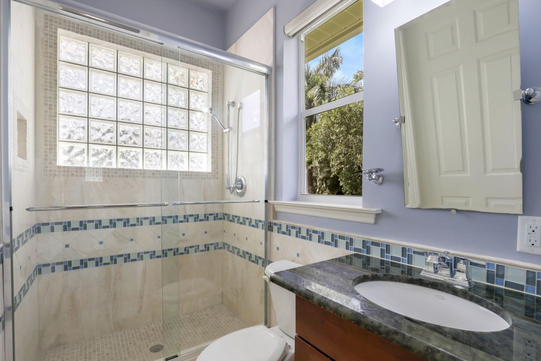 27070 Driftwood Dr, Bonita Springs, FL 34135