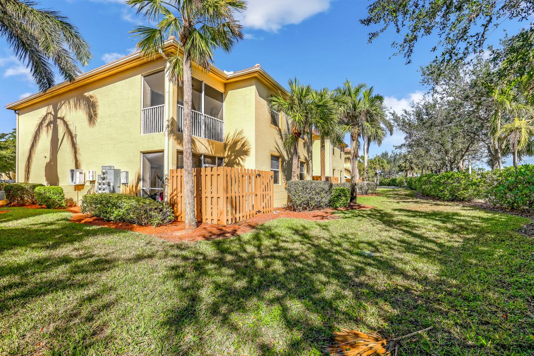 4109 Bellasol Cir #1126, Fort Myers, FL 33916