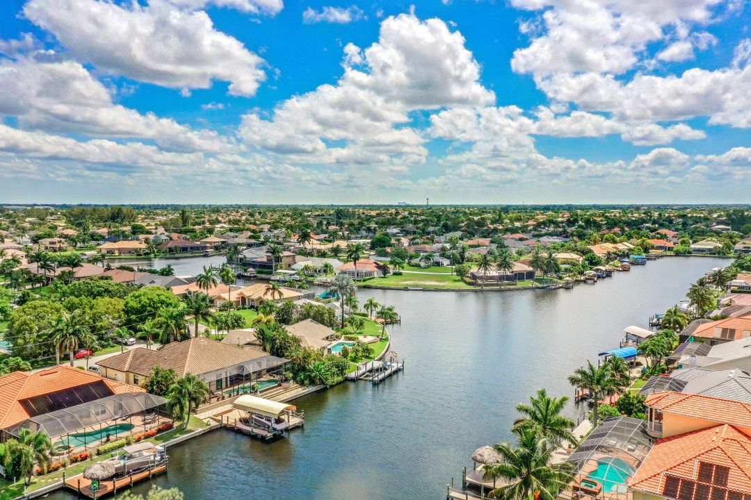 2305 SW 50th St, Cape Coral, FL 33914