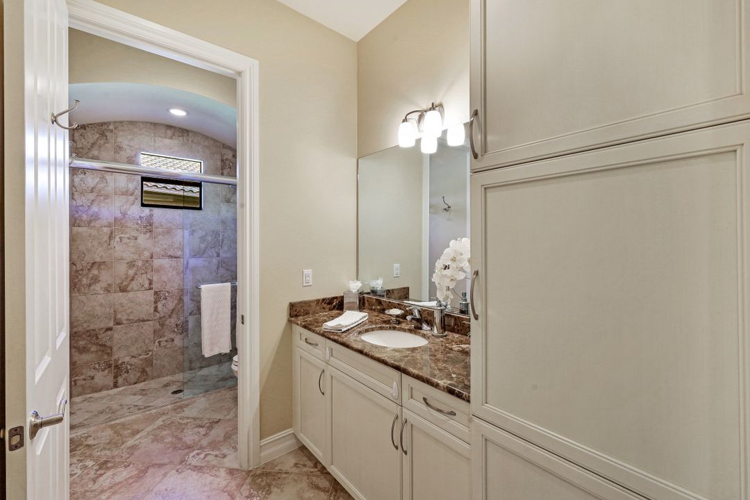 6344 Serano Way, Naples, FL 34113