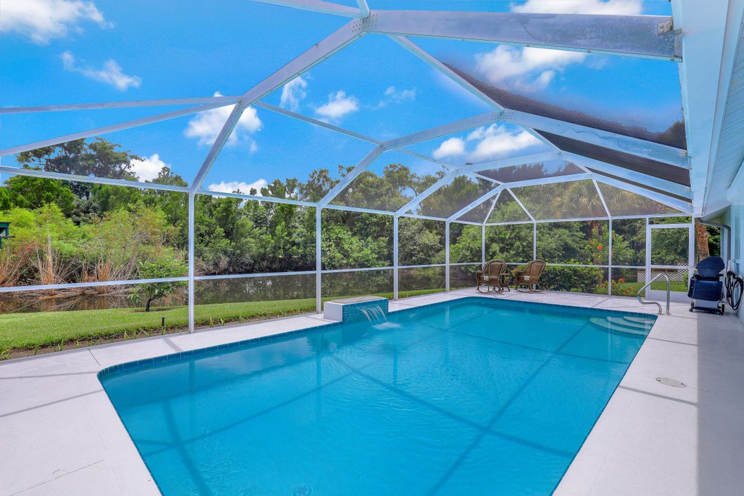 1223 Rosepetal Ln, Naples, FL 34105