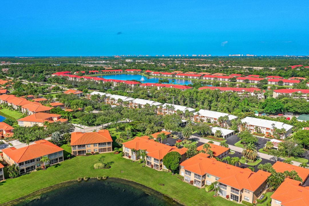 6650 Huntington Lakes Cir #203, Naples, FL 34119