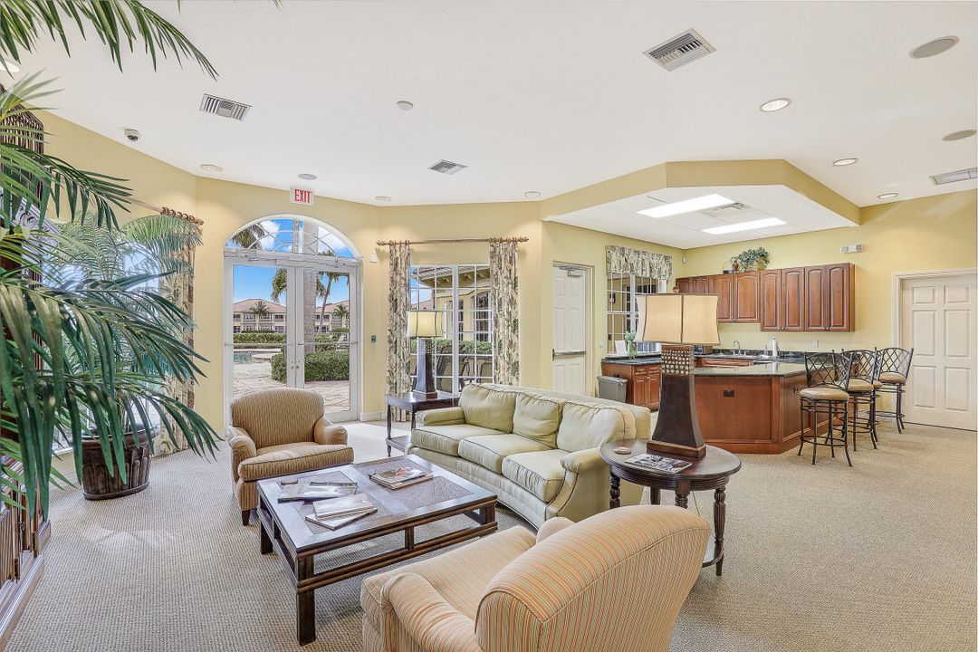 7164 Lemuria Cir #1603, Naples, FL 34109