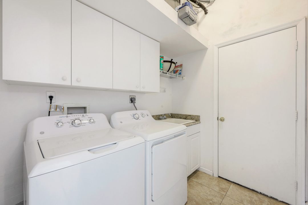 1838 Apataki Ct, Marco Island, FL 34145