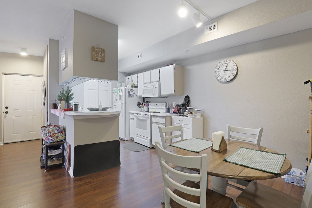 6450 Aragon Way #306, Fort Myers, FL 33966