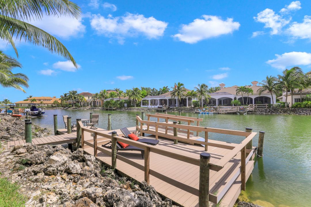 10610 Via Milano Dr, Miromar Lakes, FL 33913