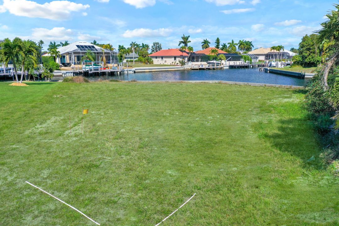 429 Persian Ct, Marco Island, FL 34145
