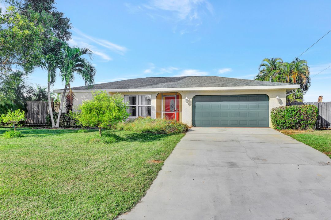 1803 SE 16th St, Cape Coral, FL 33990
