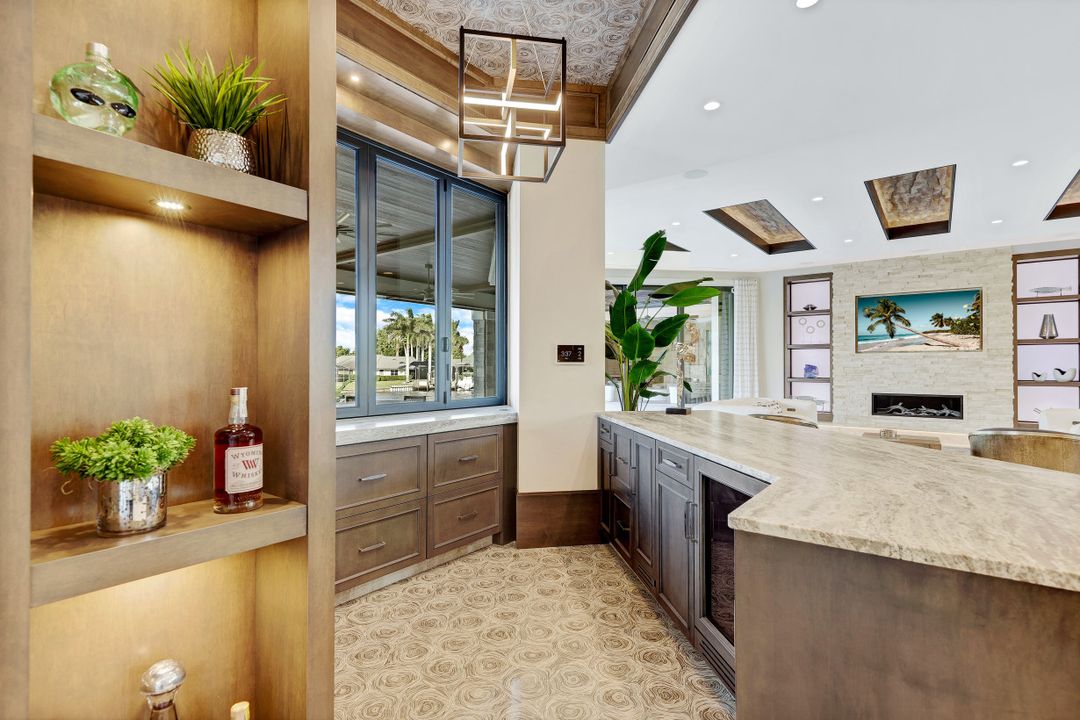 5603 Riverside Dr, Cape Coral, FL 33904