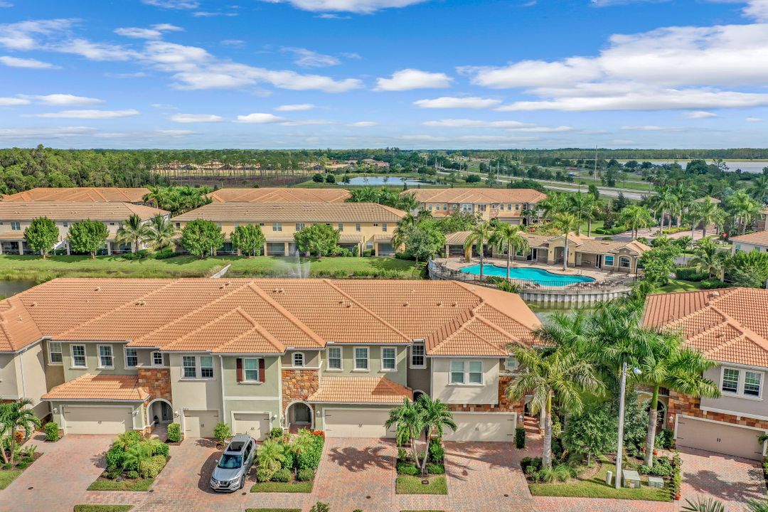 10838 Alvara Point Dr, Bonita Springs, FL 34135