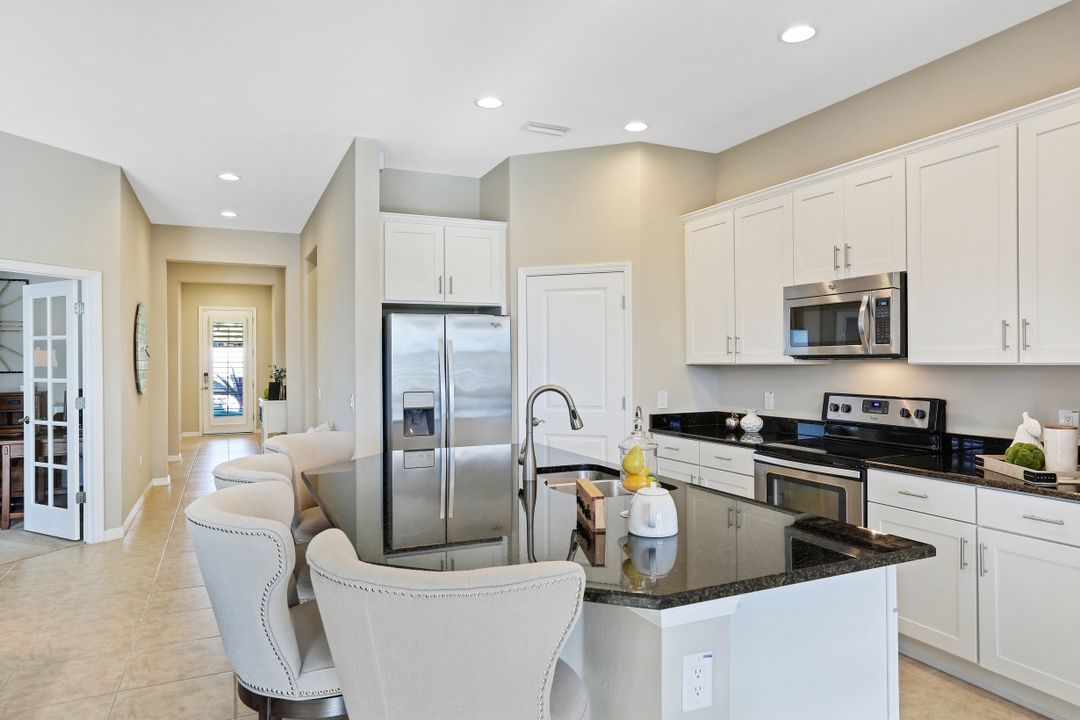 10654 Essex Square Blvd, Fort Myers, FL 33913