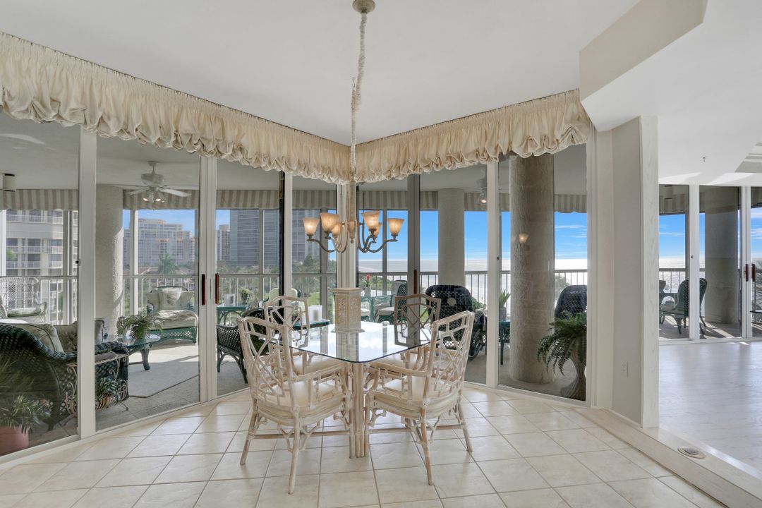 4951 Gulf Shore Blvd #302, Naples, FL 34103