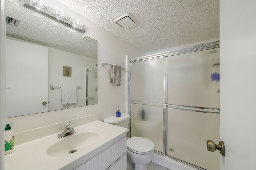 4021 SE 19th Ave #201, Cape Coral, FL 33904