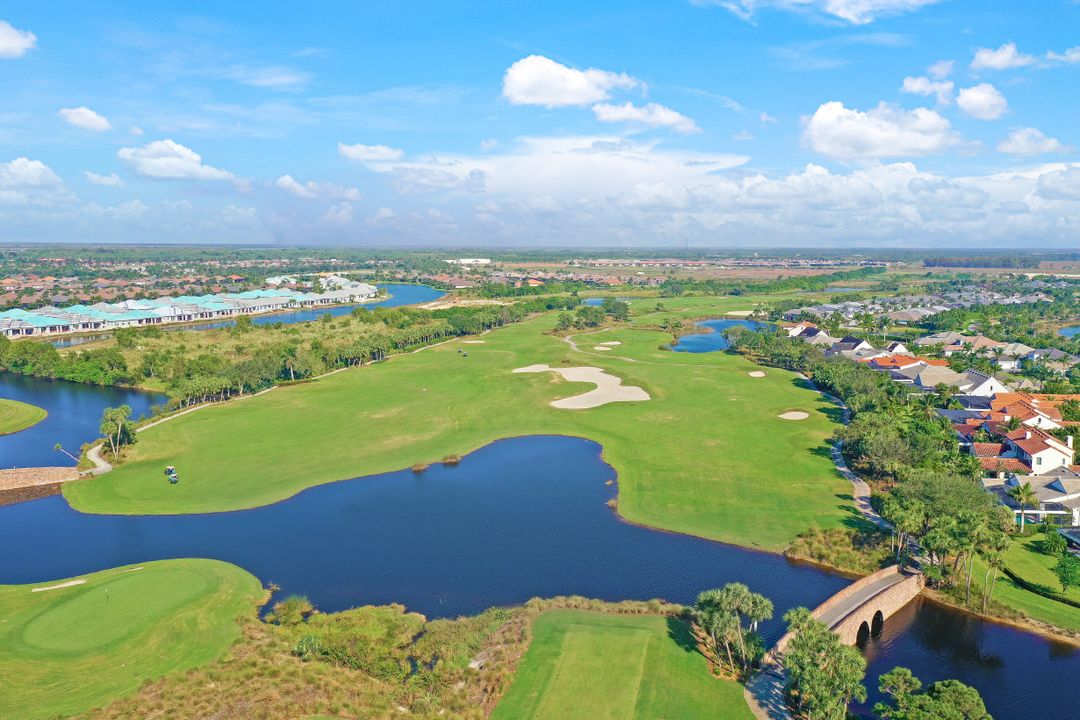 3244 Tavolara Ln, Naples, FL 34114