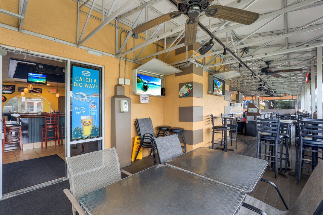 1217 Del Prado Blvd S, Cape Coral, FL 33990