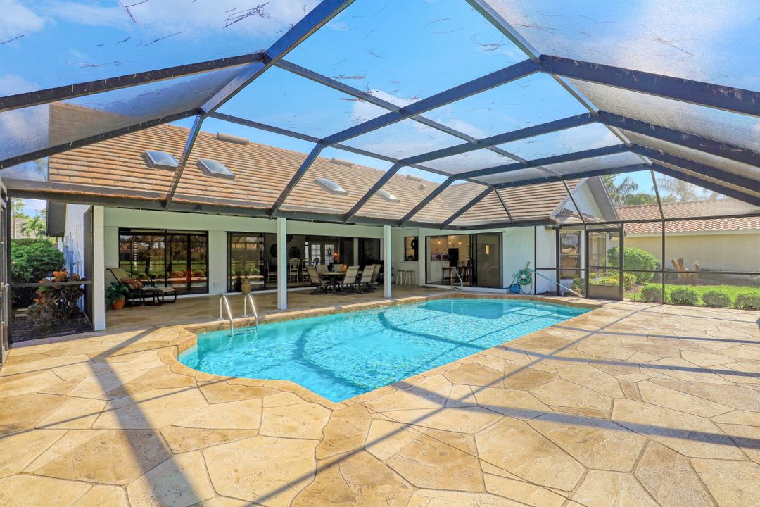 381 Henley Dr, Naples, FL 34104