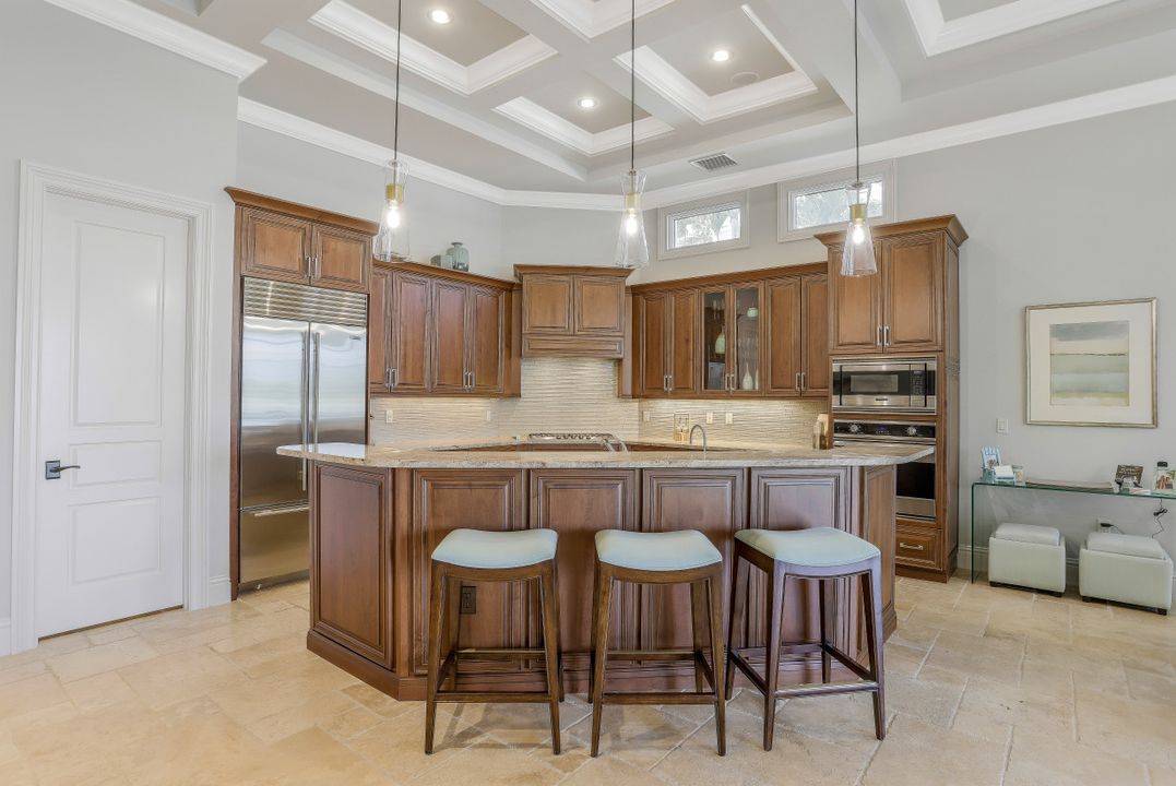 28618 La Caille Drive, Naples, FL 34119
