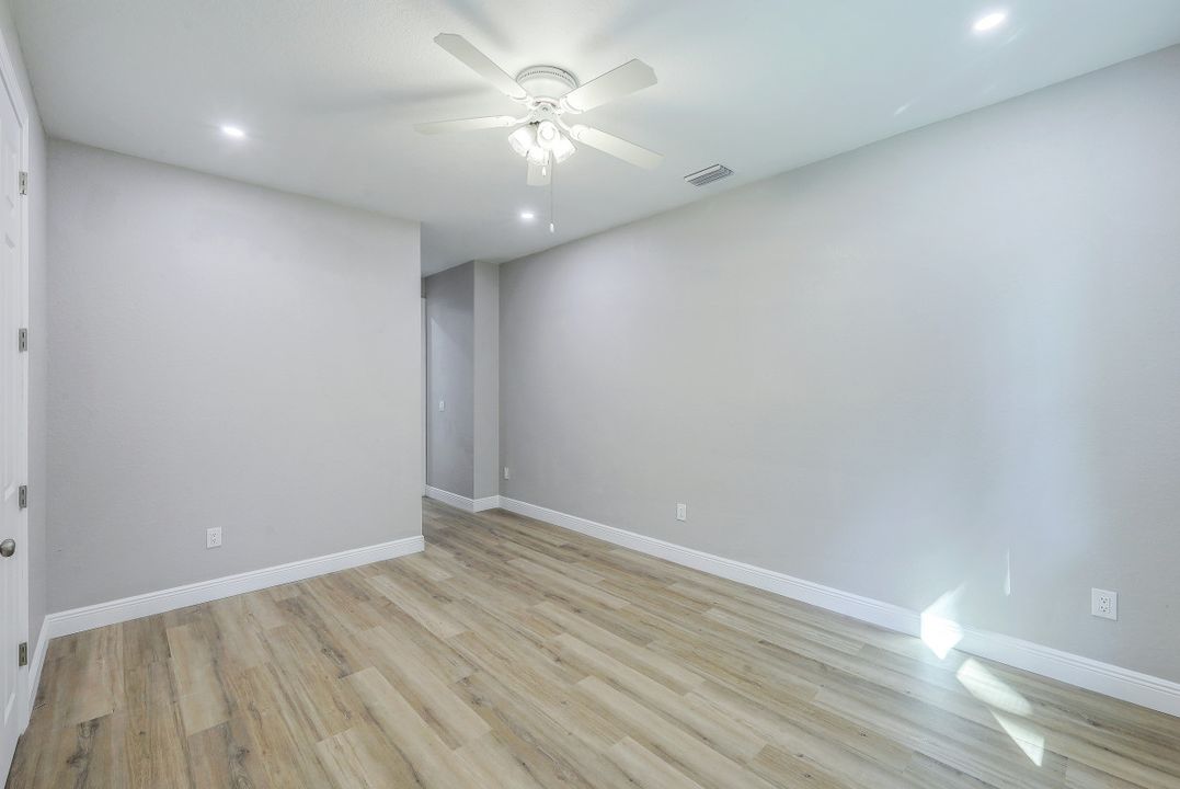 10004 Connecticut St, Bonita Springs, FL 34135