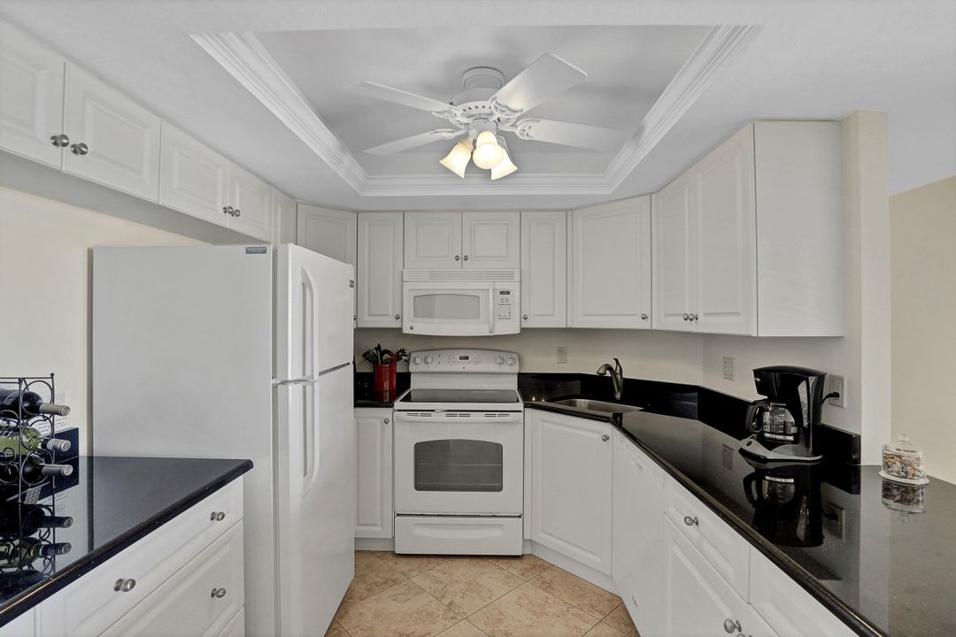 380 Seaview Ct #909, Marco Island, FL 34145