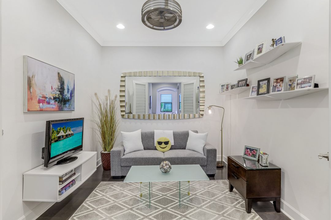 9167 Isla Bella Cir, Bonita Springs, FL 34135