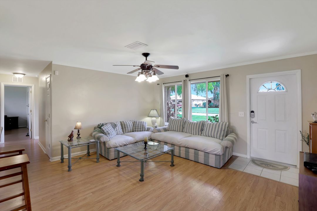 1213 SE 36th St, Cape Coral, FL 33904