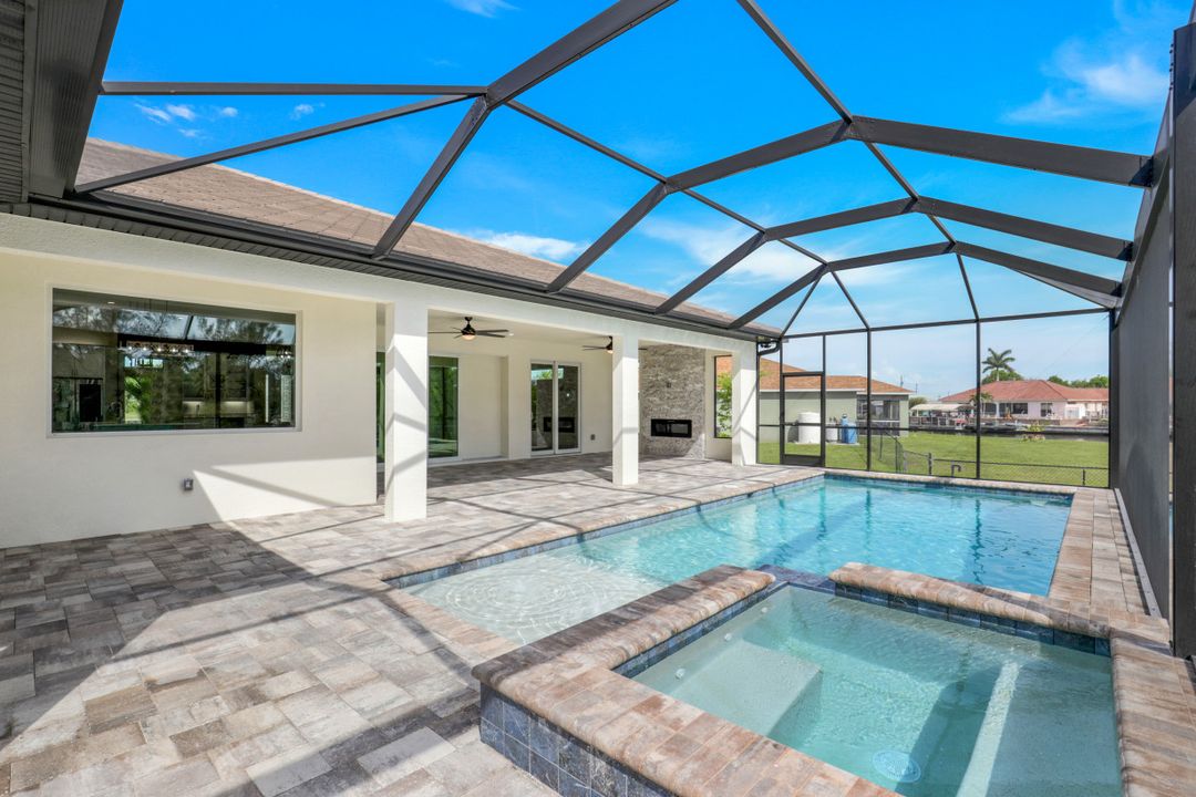 2833 NW 41st Ave, Cape Coral, FL 33993