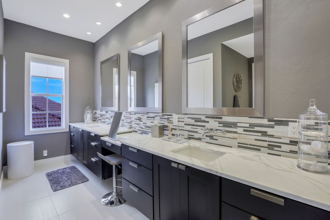 206 Flamingo Ave, Naples, FL 34108