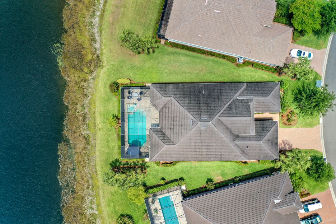 13853 Woodhaven Cir, Fort Myers, FL 33905