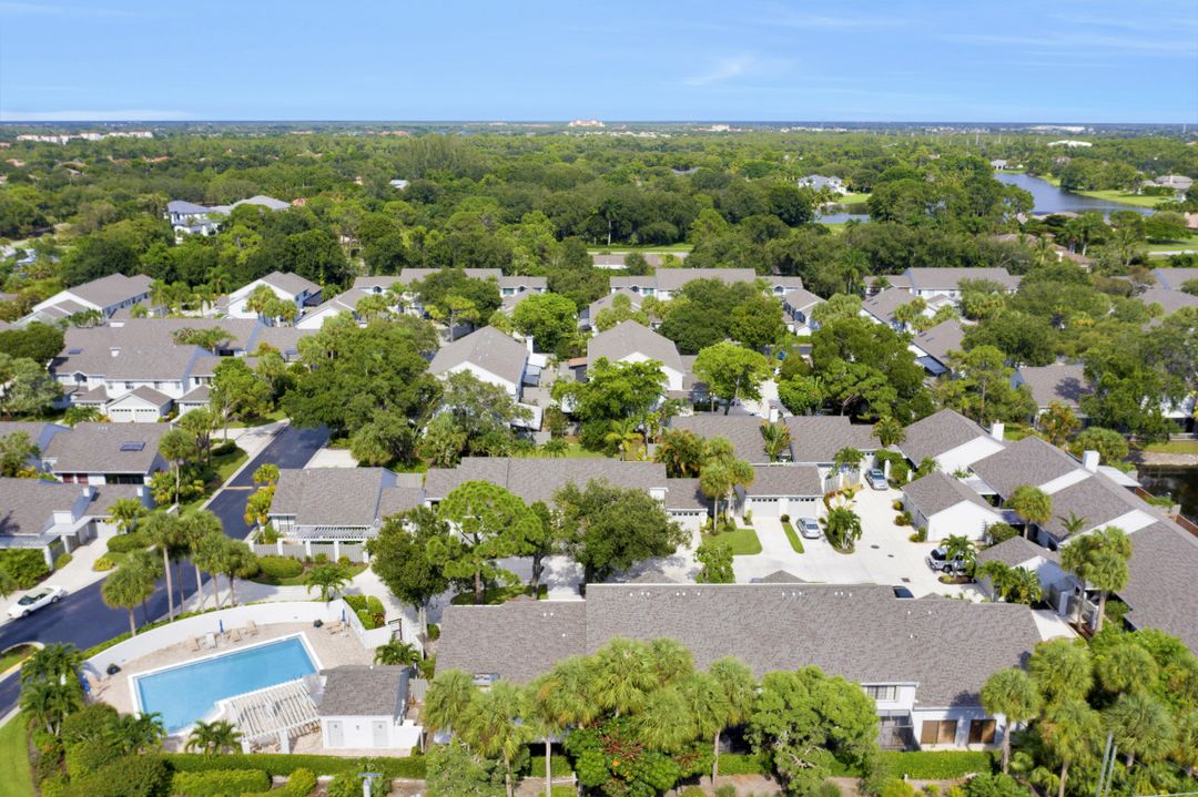 879 Meadowland Dr #O, Naples, FL 34108