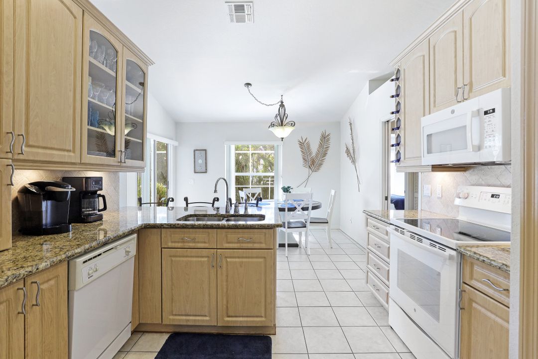 708 Seagrape Dr, Marco Island, FL 34145