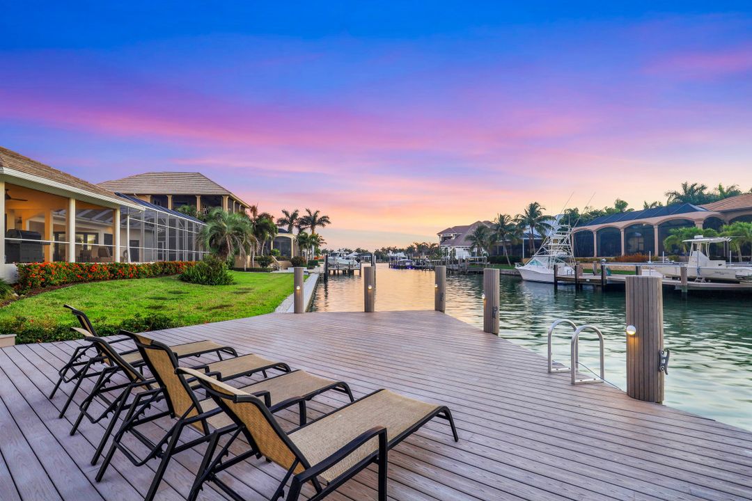 850 Eubanks Ct, Marco Island, FL 34145