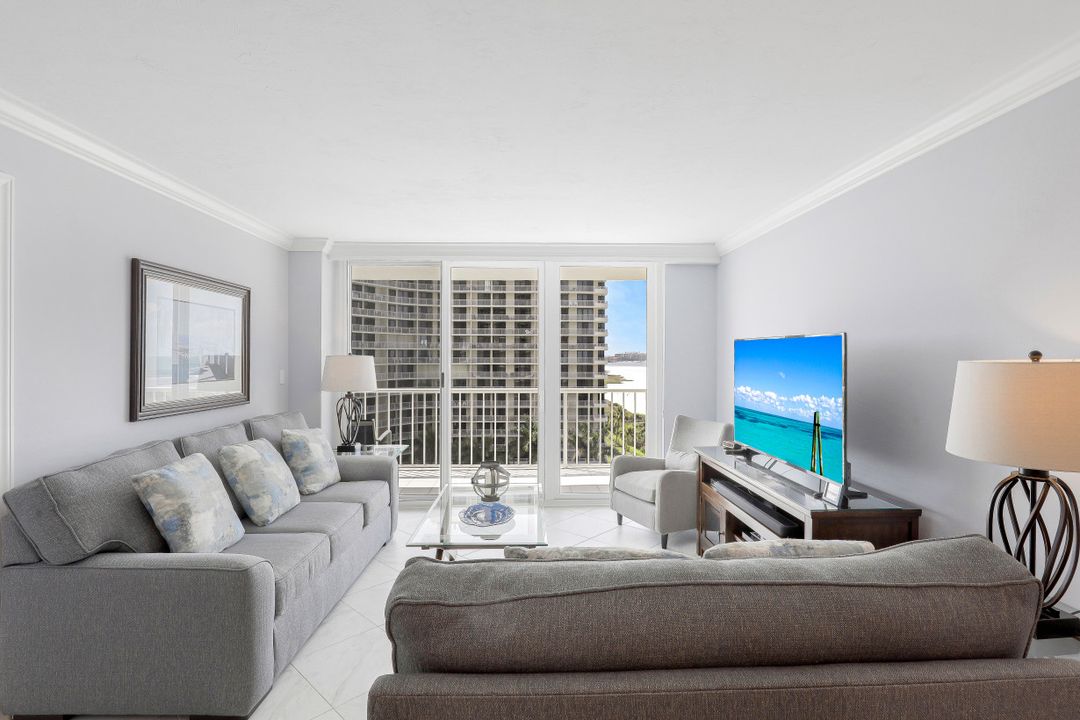 440 Seaview Ct #909, Marco Island, FL 34145