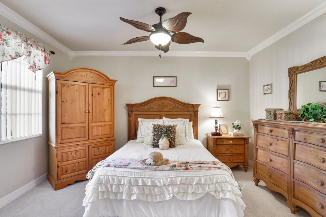 9621 Spanish Moss Way #3813, Bonita Springs, FL 34135