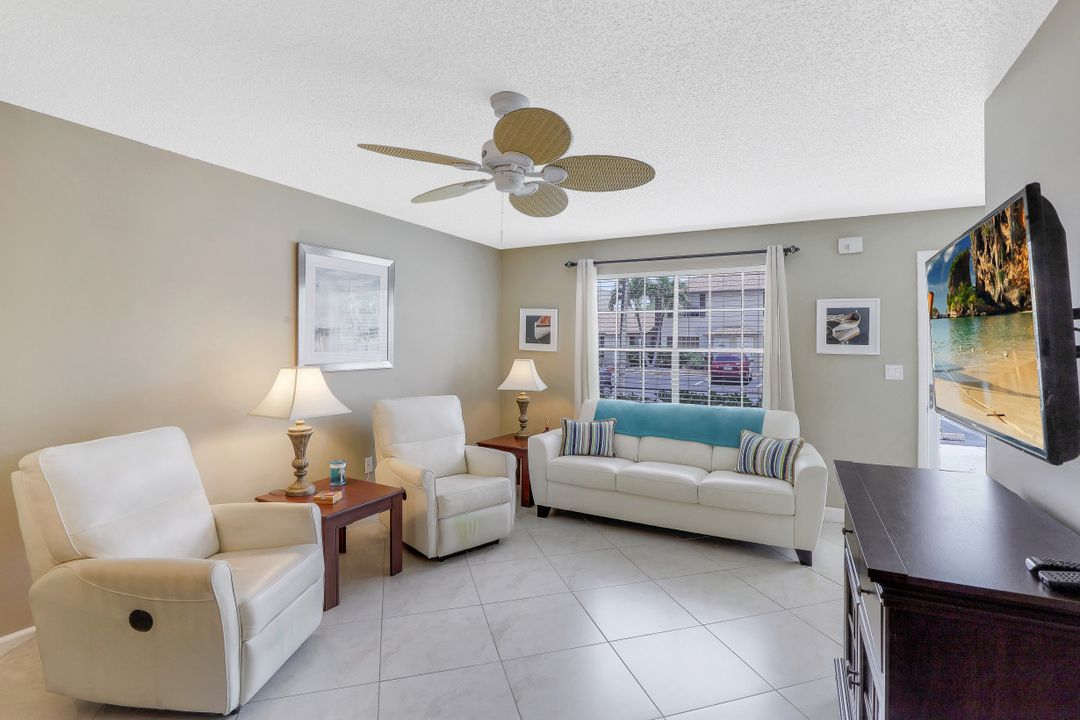 731 W Elkcam Cir #B111, Marco Island, FL 34145