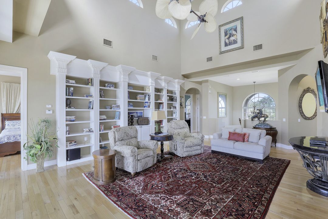 1827 Dogwood Dr, Marco Island, FL 34145