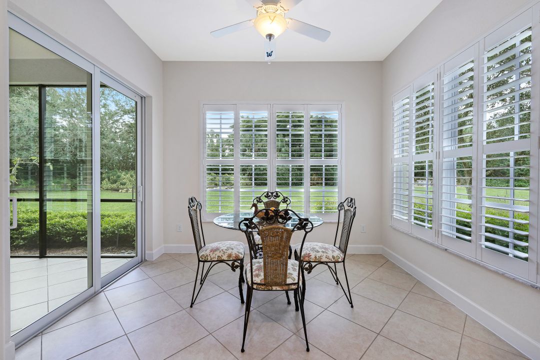 8080 Players Cove Dr Unit 102, Naples, FL 34113