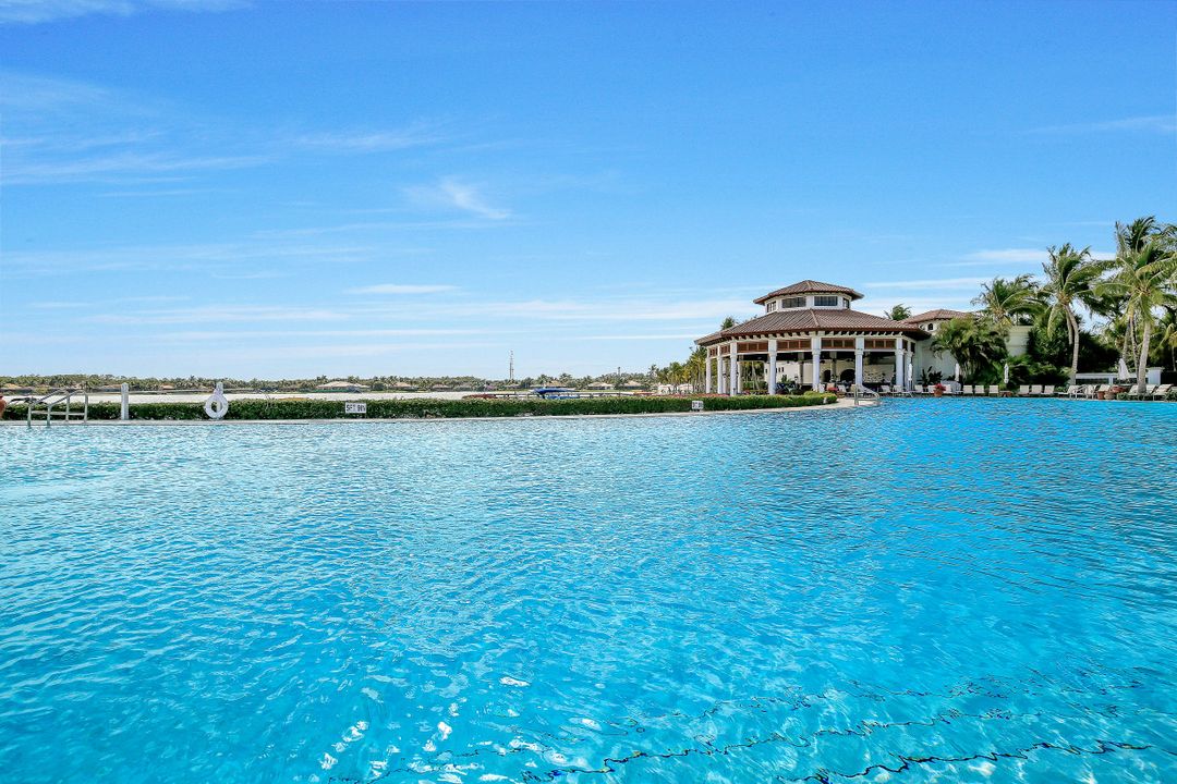 19630 Marino Lake Cir #2703, Miromar Lakes, FL 33913