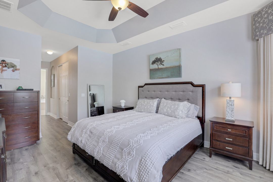 10157 Silver Maple Ct, Fort Myers, FL 33913