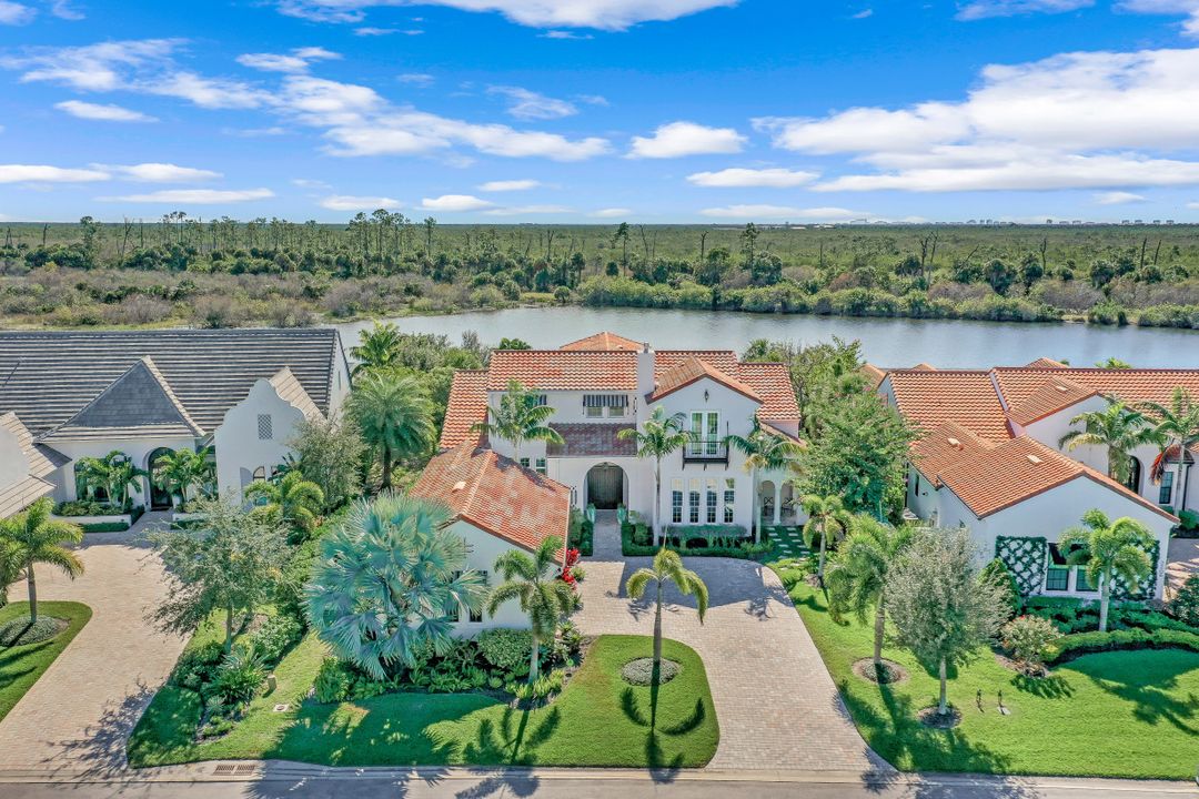 3202 Cullowee Ln, Naples, FL 34114