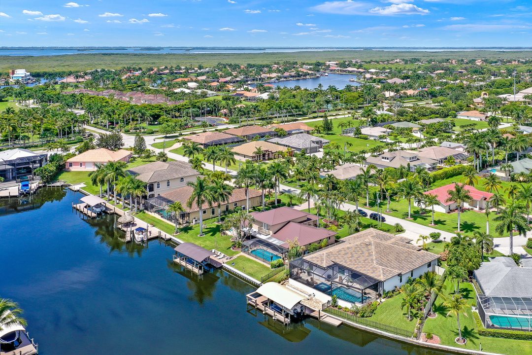 5405 SW 17th Ave, Cape Coral, FL 33914