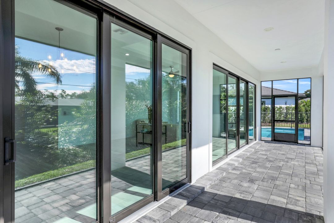 226 Legacy Ct, Naples, FL 34110