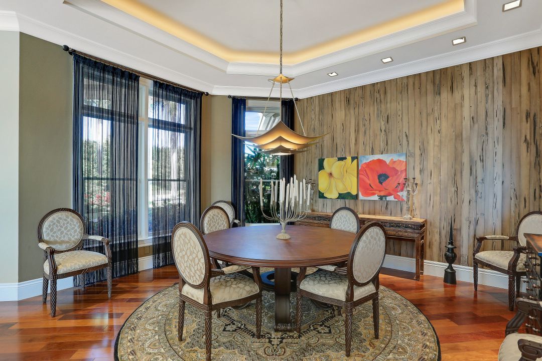 2343 Alexander Palm, Naples, FL 34105