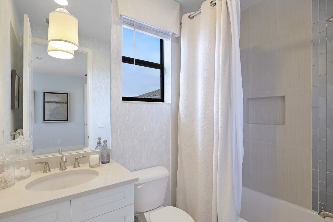 11784 Meadowrun Cir, Fort Myers, FL 33913